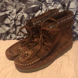 Ankle moccasin boots